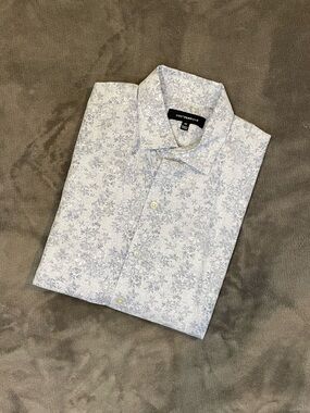 West Zero One Men's Blue and White Floral Button-Down Shirt